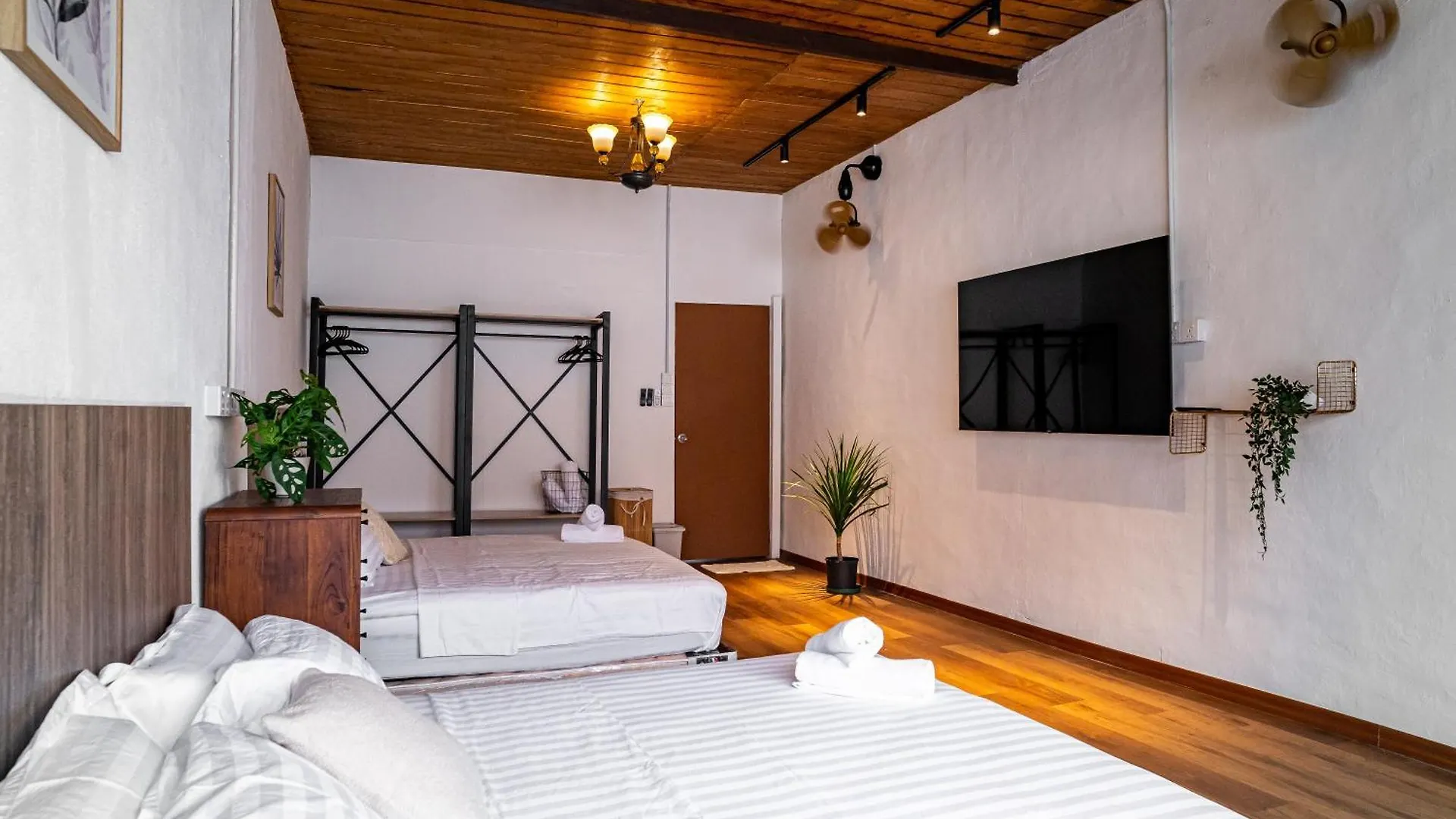 Caryn Vintage Guesthouse George Town Pansiyon